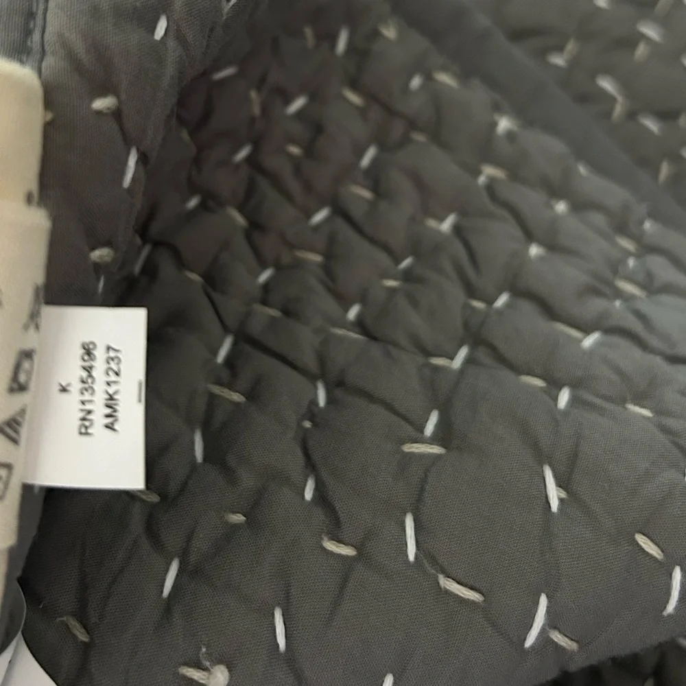 COYUCHI Pebbled Handstitched Organic Quilt $448 Sz  KING , NEW  Color: Slate
